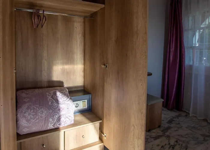 Dielino Amazing Sunset View *